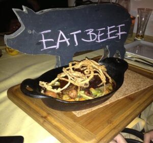 Restaurante além da comida – Barton G