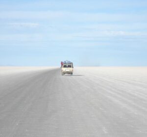 Salar de Uyuni – imensidão branca