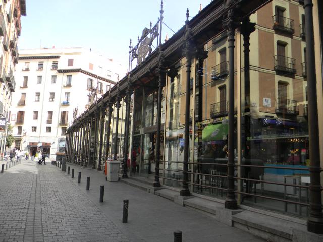 Fachada do mercado construído em ferro