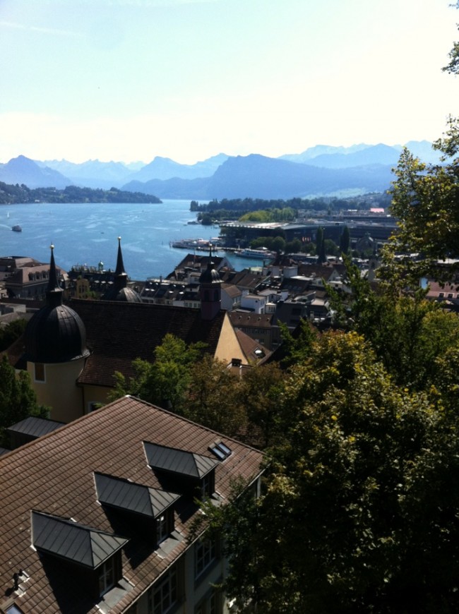 Vista panorâmica de Lucerna, de cima das muralhas.