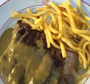 “Le Relais de l’Entrecôte” e “L’Entrecôte d’Olivier”, Paris ou São Paulo?