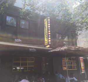 Sylvia’s Restaurant: brunch gospel no Harlem
