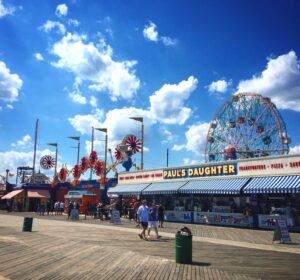 Praia em Nova York – como ir a Coney Island e Brighton Beach