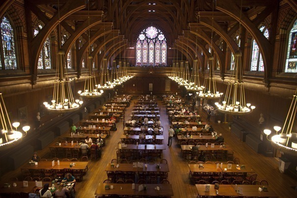 Mestrado nos EUA e A biblioteca da Universidade de Harvard (Imagem: reprodução)