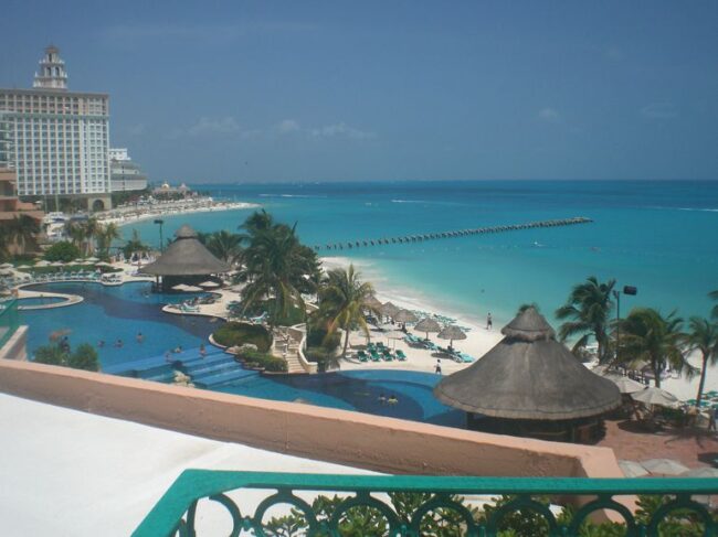 Trecho da zona hoteleira de Cancun.