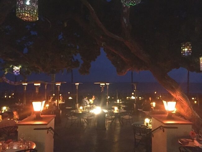 Jantar super agradável no Bella Vista, restaurante do Four Seasons, em Montecito.