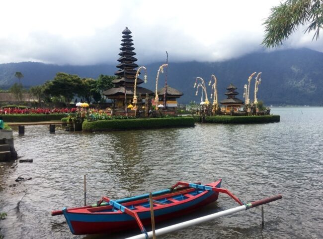 Pura Ulun Danu Bratan, o templo do lago ao norte de Ubud