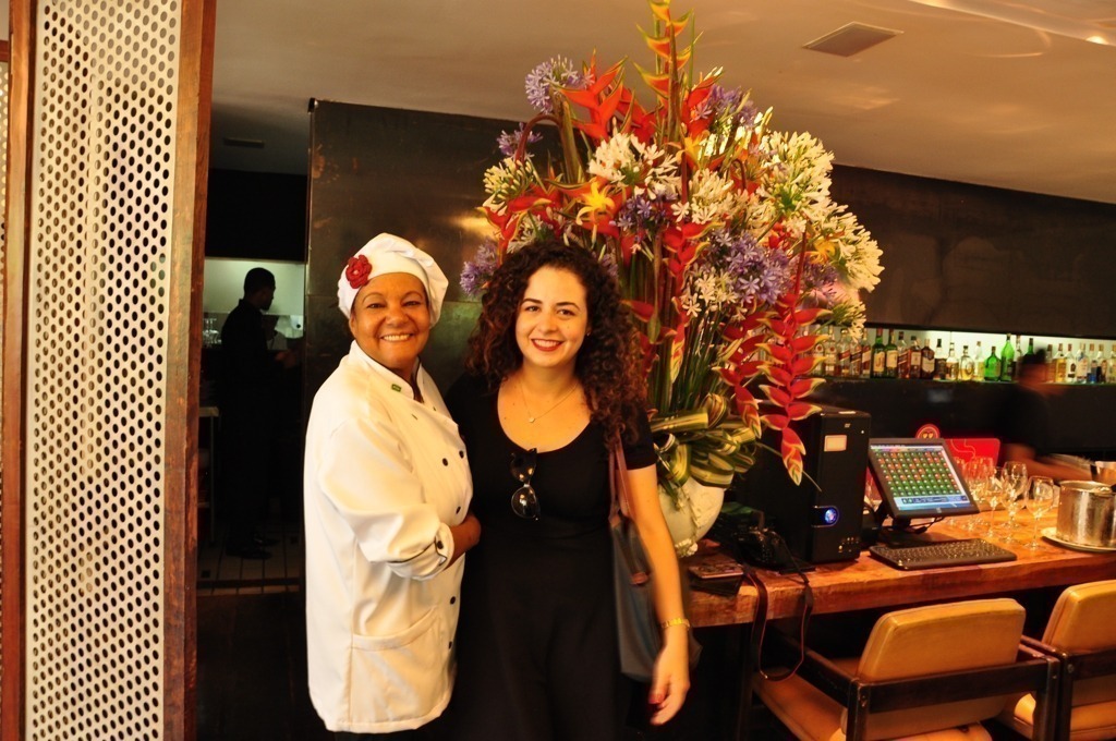 A simpatia da chef Dailde Marinho, no restaurante Tamboril. 