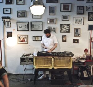 5 bares e restaurantes em SP que só abrem quando o dono quer