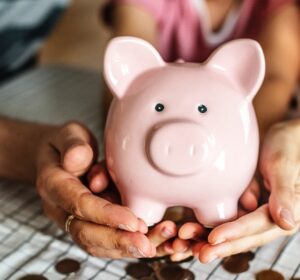 Como viajar barato? Dicas para economizar na sua viagem