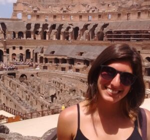 Mochilar sozinha na Europa: vantagens e desvantagens