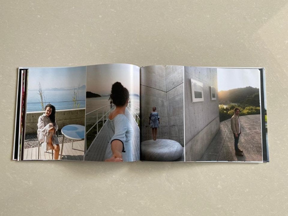 Álbum de fotos de viagem moderno