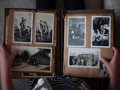 fotos de viagem: organizar em álbuns físicos facilita tudo