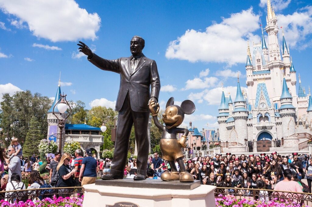 Estátua de Walt Disney, no Magic Kingdom