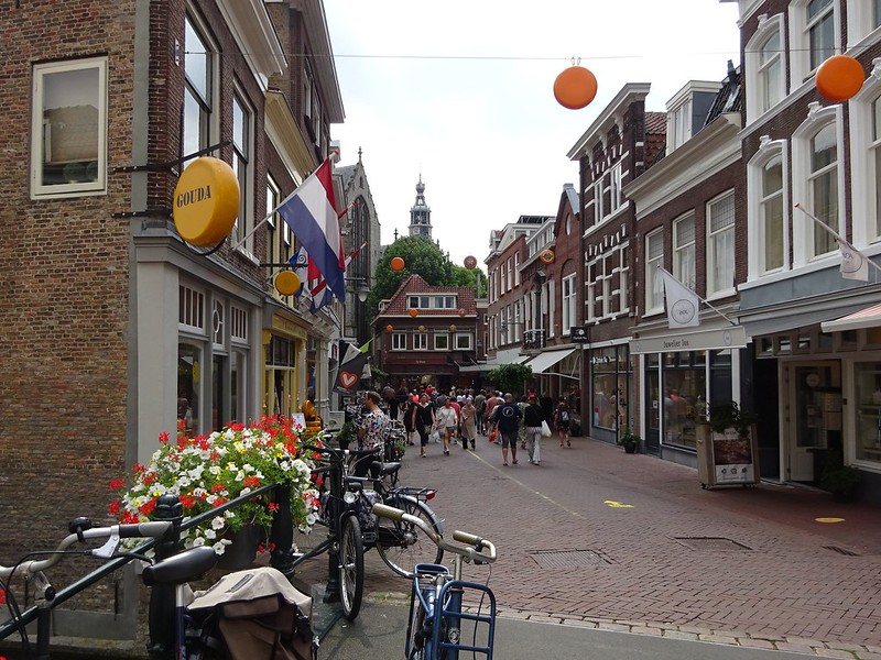 bate e volta amsterdam Gouda Holanda