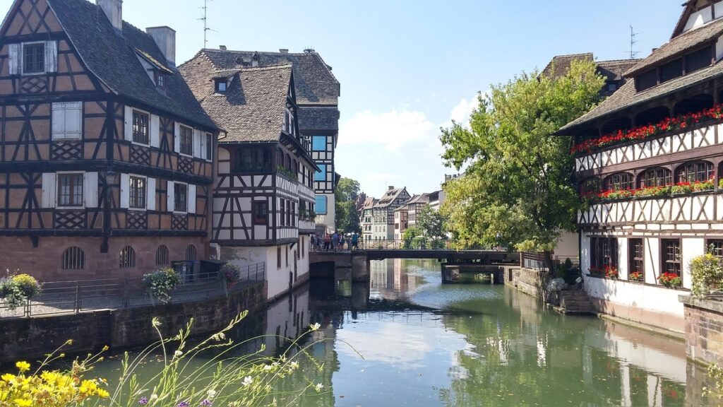 Bate e voltas de Paris: Strasbourg
